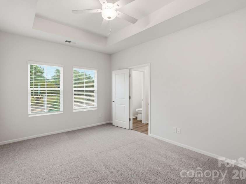 5853 Tuckaseegee Road, Charlotte, NC 28208.  MLS# CAR4401593, YatesRealty ID 1909. Primary