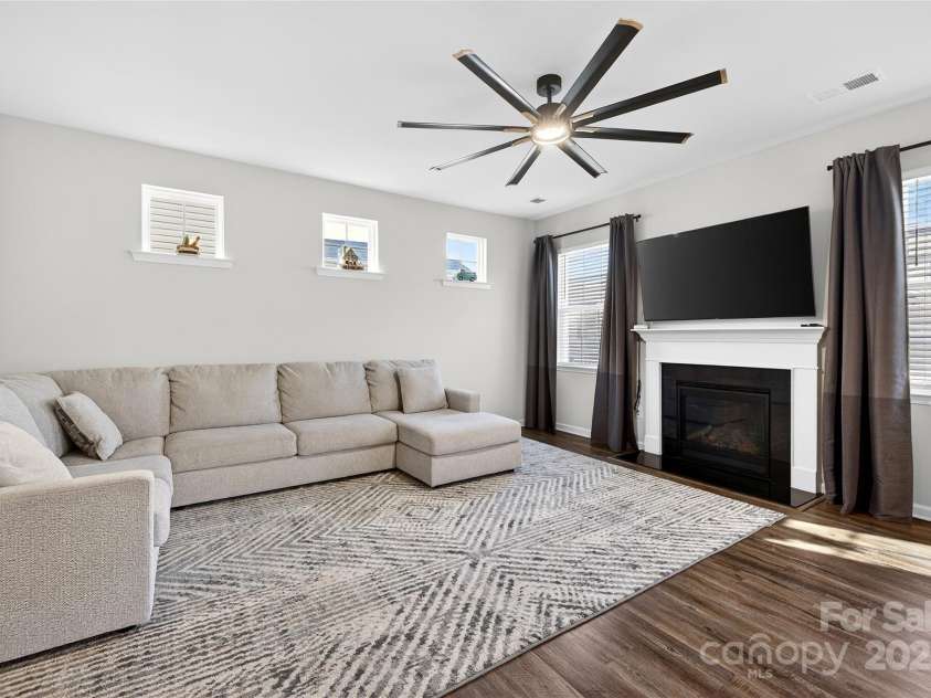 7720 Sea Turtle Way, Lancaster, SC 29720.  MLS# CAR4332905, YatesRealty ID 1909. 