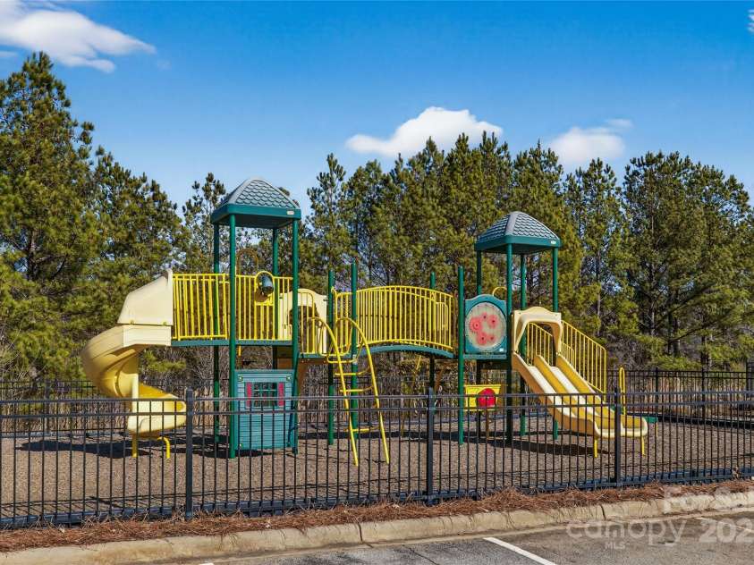 7720 Sea Turtle Way, Lancaster, SC 29720.  MLS# CAR4332905, YatesRealty ID 1909. 