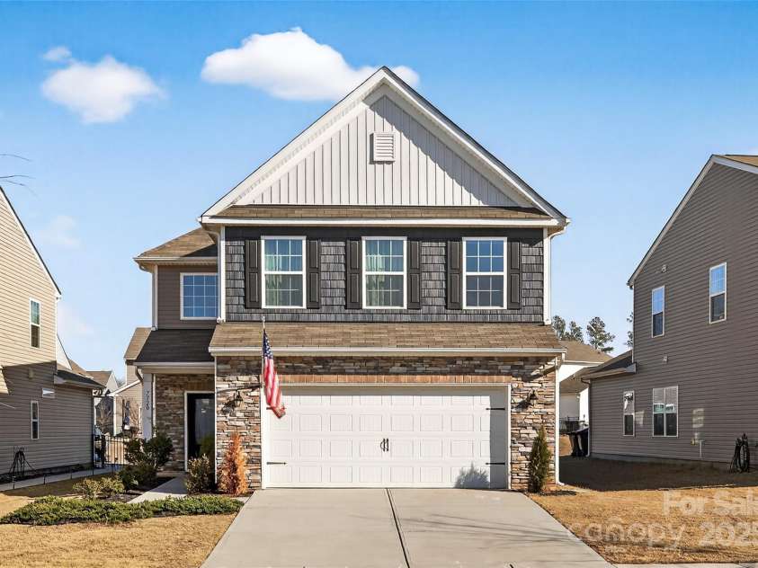 7720 Sea Turtle Way, Lancaster, SC 29720.  MLS# CAR4332905, YatesRealty ID 1909. 