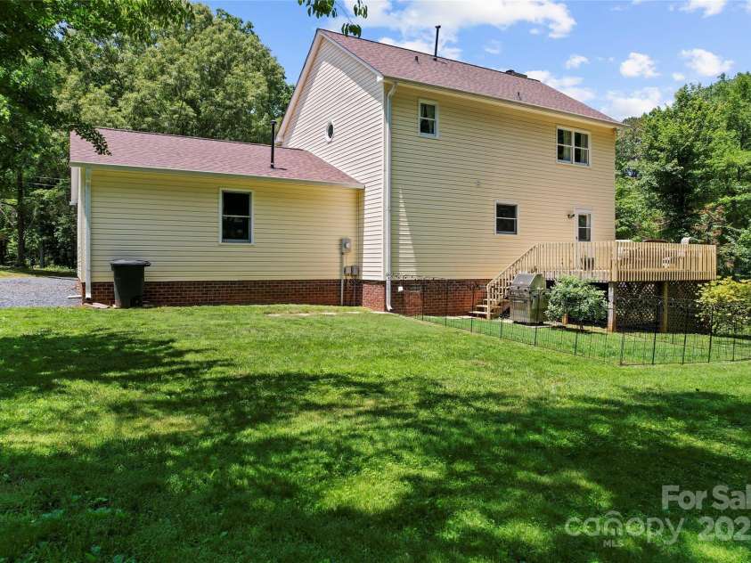 308 Home Road, Salisbury, NC 28147.  MLS# CAR4270372, YatesRealty ID 19090. 