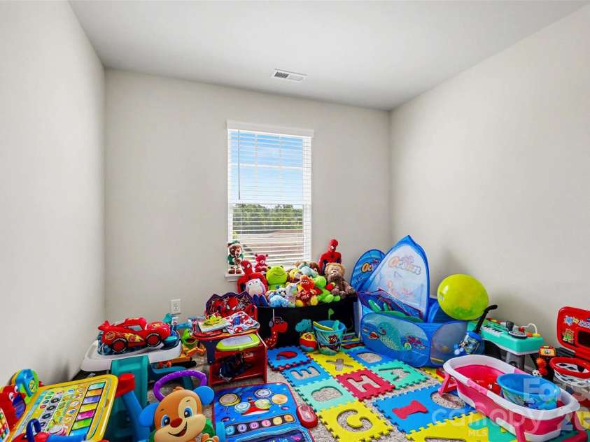 5154 Tommy Lane, Stanley, NC 28164.  MLS# CAR4373506, YatesRealty ID 19090. 