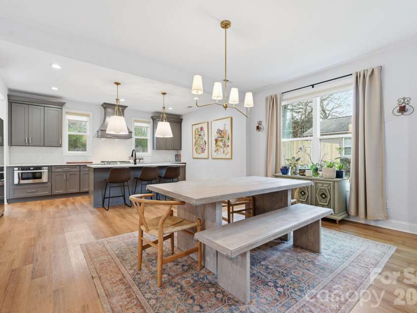 3534 Simmons Street, Charlotte, NC 28208.  MLS# CAR4335509, YatesRealty ID 19091. 