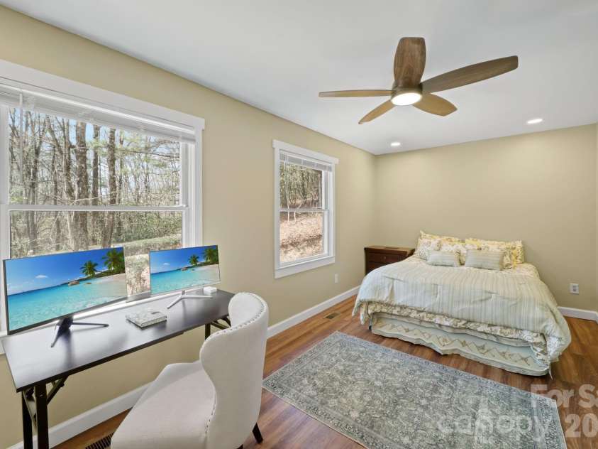 417 Soquili Drive, Brevard, NC 28712.  MLS# CAR4366623, YatesRealty ID 19092. Primary Bedroom Suite