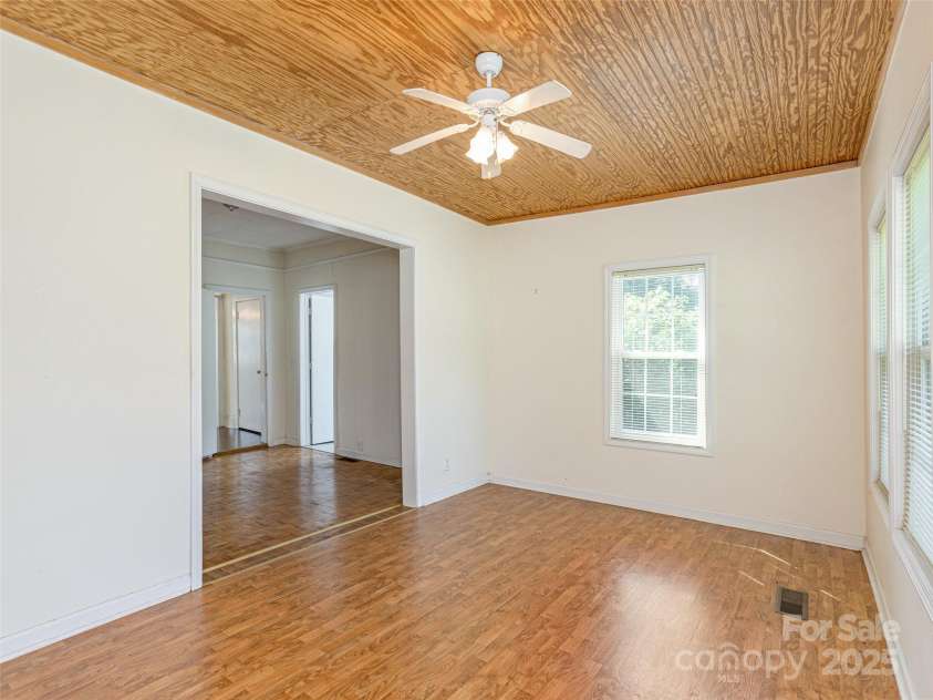 34 Lockhart Road, Tryon, NC 28782.  MLS# CAR4270082, YatesRealty ID 19094. 