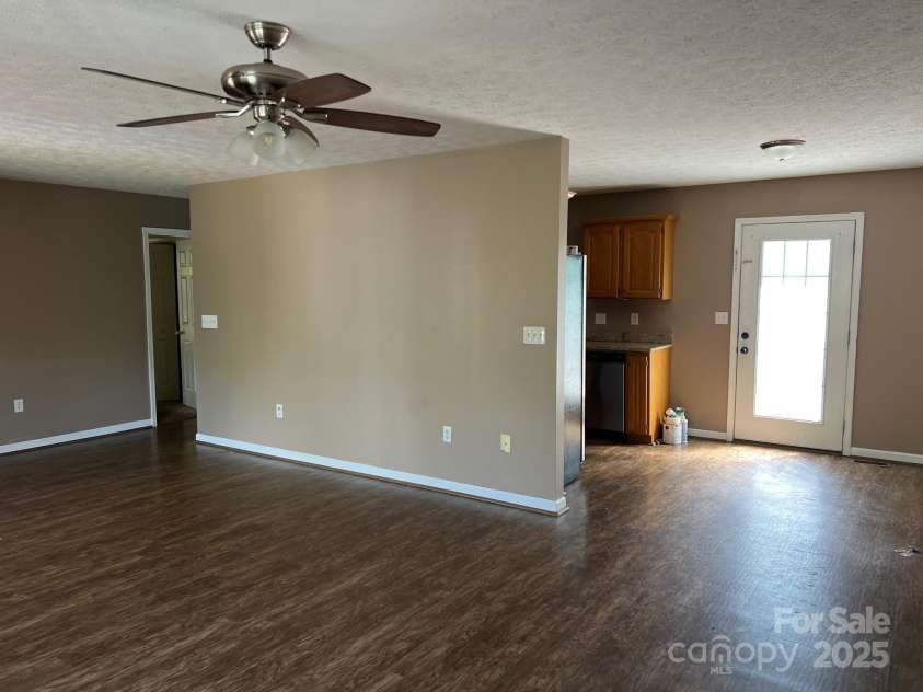 22 Congress Street, Granite Falls, NC 28630.  MLS# CAR4267256, YatesRealty ID 19096. 