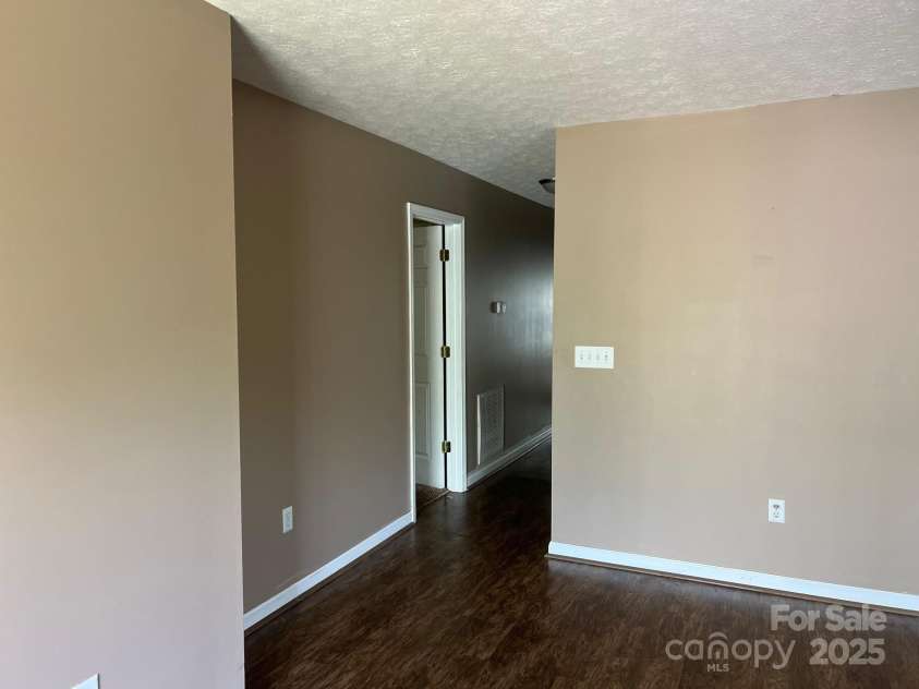 22 Congress Street, Granite Falls, NC 28630.  MLS# CAR4267256, YatesRealty ID 19096. 