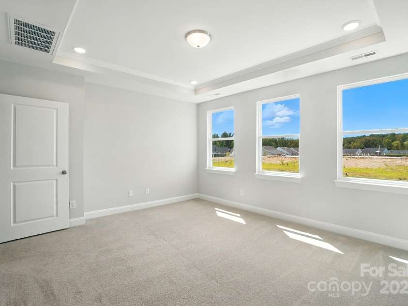 2015 Mantle Ridge, Indian Trail, NC 28079.  MLS# CAR4270400, YatesRealty ID 19097. 