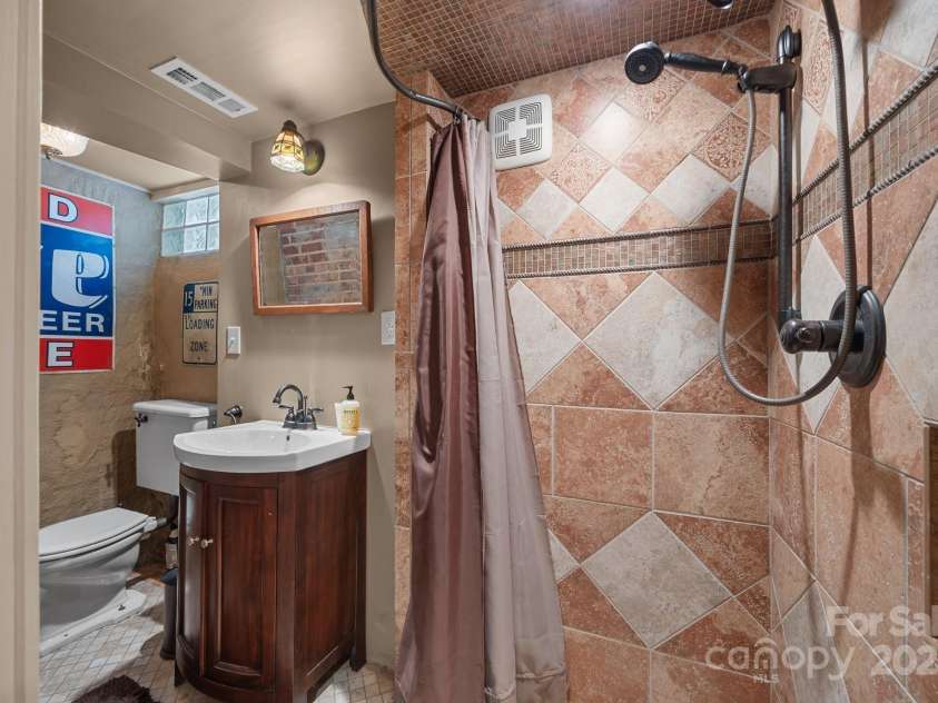 603 Fulton Street, Salisbury, NC 28144.  MLS# CAR4267751, YatesRealty ID 19098. 