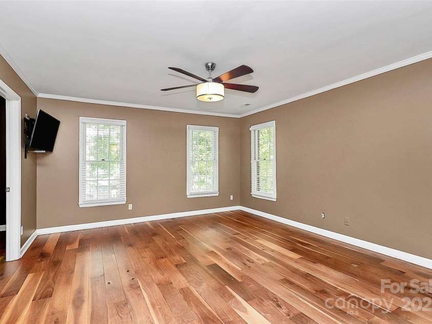 3730 Monique Lane, Charlotte, NC 28210.  MLS# CAR4270298, YatesRealty ID 19099. 