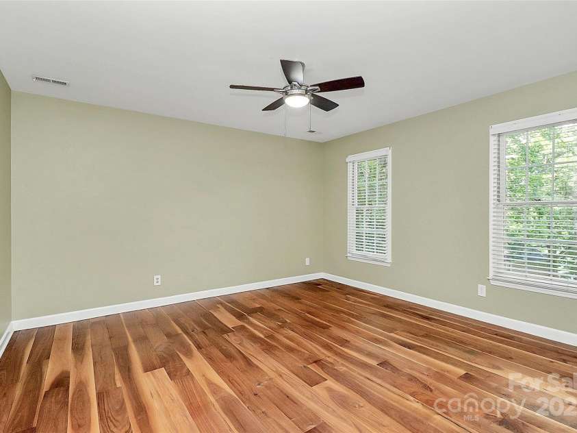 3730 Monique Lane, Charlotte, NC 28210.  MLS# CAR4270298, YatesRealty ID 19099. 