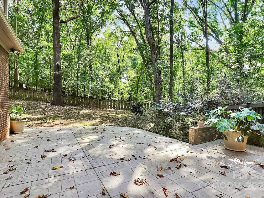 3730 Monique Lane, Charlotte, NC 28210.  MLS# CAR4270298, YatesRealty ID 19099. 