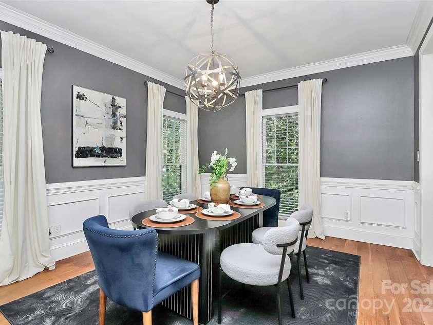 3730 Monique Lane, Charlotte, NC 28210.  MLS# CAR4270298, YatesRealty ID 19099. 