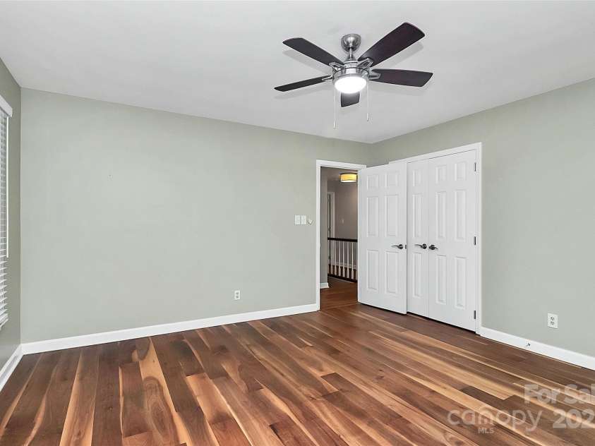 3730 Monique Lane, Charlotte, NC 28210.  MLS# CAR4270298, YatesRealty ID 19099. 