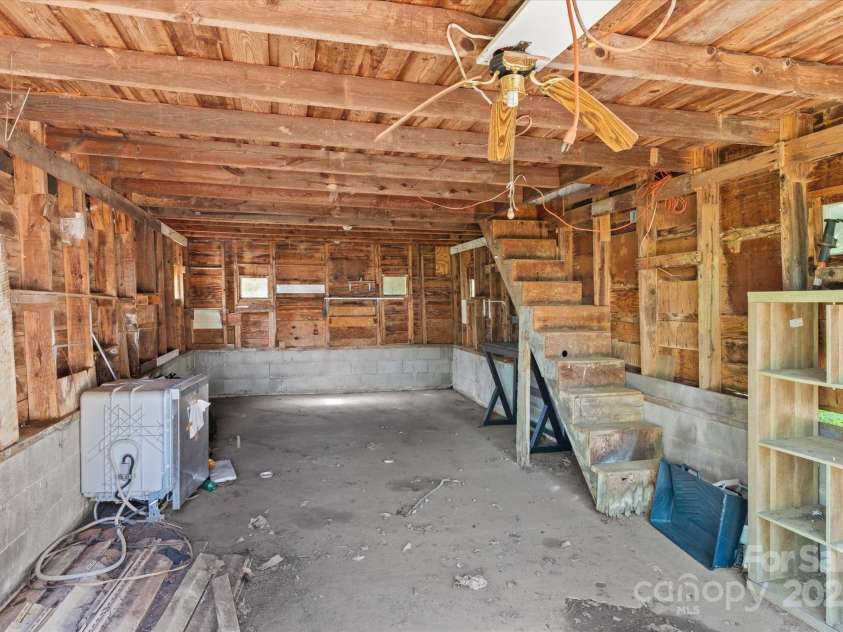 1516 Brock Road, Yadkinville, NC 27055.  MLS# CAR4253863, YatesRealty ID 191. 