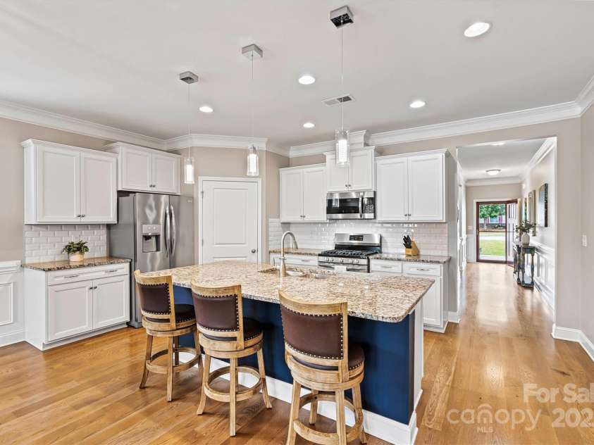 3678 Norman View Drive, Sherrills Ford, NC 28673.  MLS# CAR4313507, YatesRealty ID 1910. 