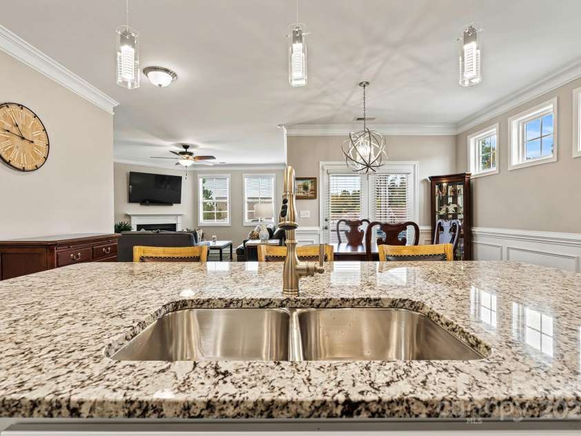 3678 Norman View Drive, Sherrills Ford, NC 28673.  MLS# CAR4313507, YatesRealty ID 1910. 