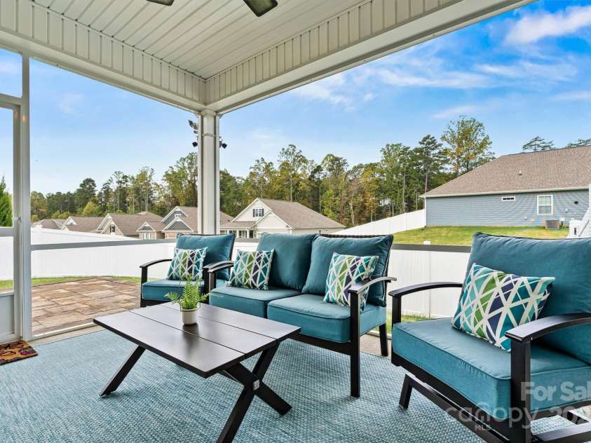 3678 Norman View Drive, Sherrills Ford, NC 28673.  MLS# CAR4313507, YatesRealty ID 1910. 