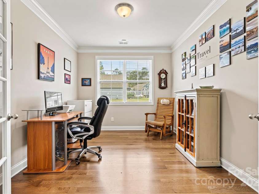 3678 Norman View Drive, Sherrills Ford, NC 28673.  MLS# CAR4313507, YatesRealty ID 1910. Dedicated office 