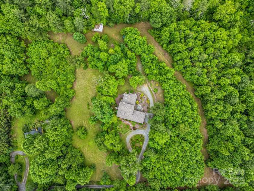133 Pennwood Lane, Flat Rock, NC 28731.  MLS# CAR4268654, YatesRealty ID 19101. Overhead View