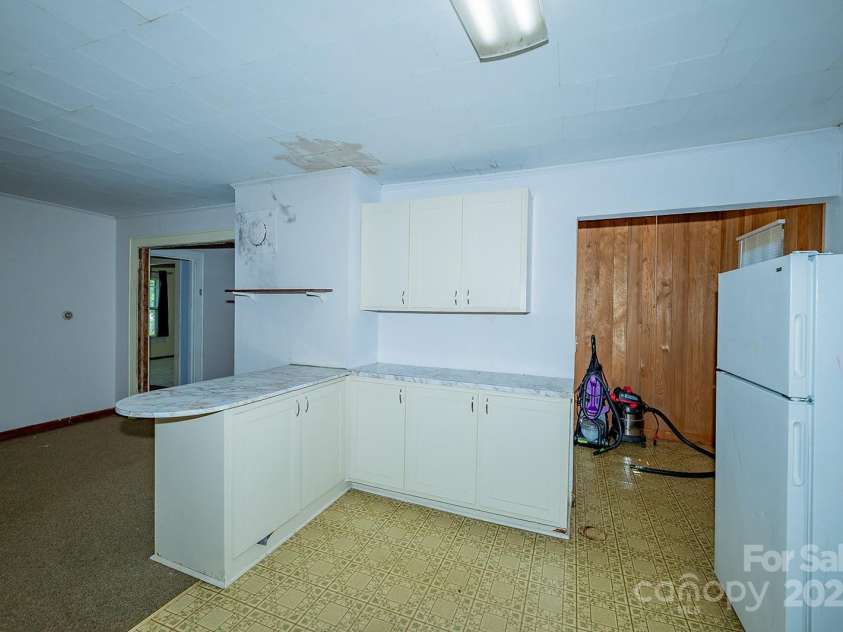 197 Georgia Street, Spindale, NC 28160.  MLS# CAR4269825, YatesRealty ID 19102. 