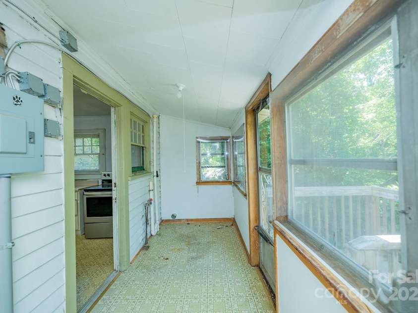 197 Georgia Street, Spindale, NC 28160.  MLS# CAR4269825, YatesRealty ID 19102. 