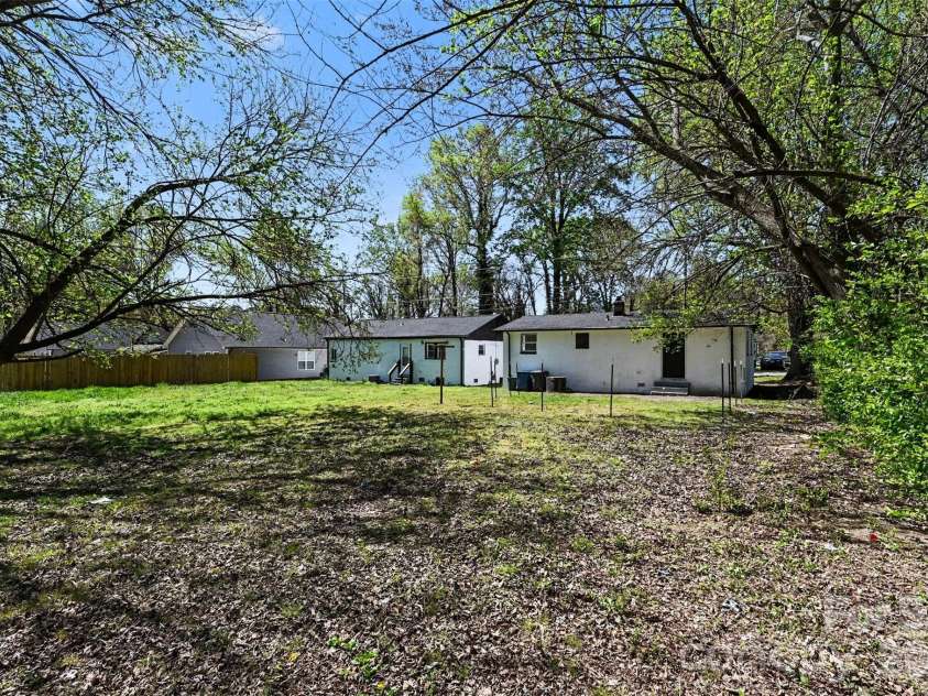 1210 Grady Street, Salisbury, NC 28144.  MLS# CAR4362378, YatesRealty ID 19103. Backyard