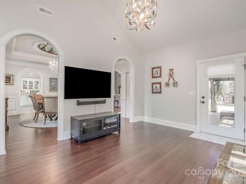 3441 Club Ridge Court, Gastonia, NC 28056.  MLS# CAR4268816, YatesRealty ID 19104. 