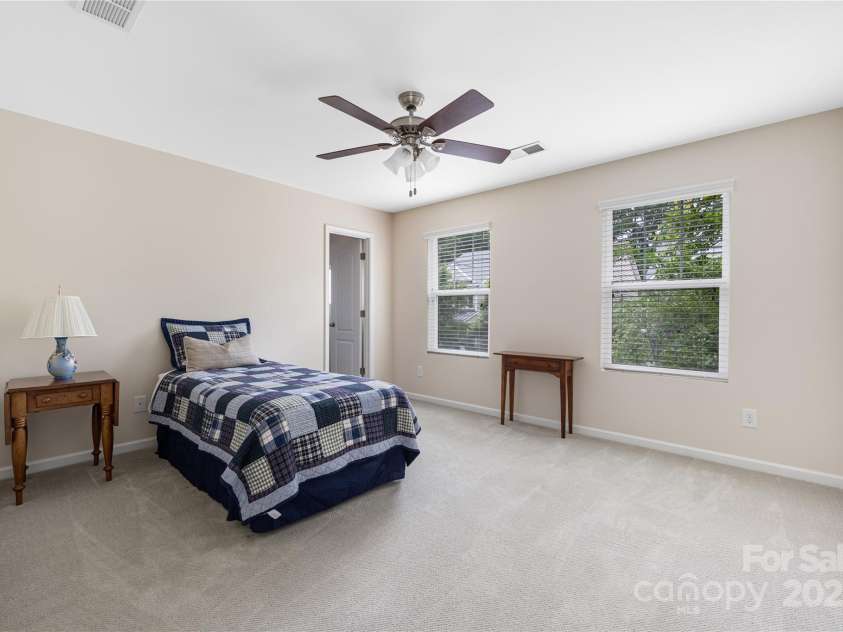 13107 Heath Grove Drive, Huntersville, NC 28078.  MLS# CAR4259470, YatesRealty ID 19108. 