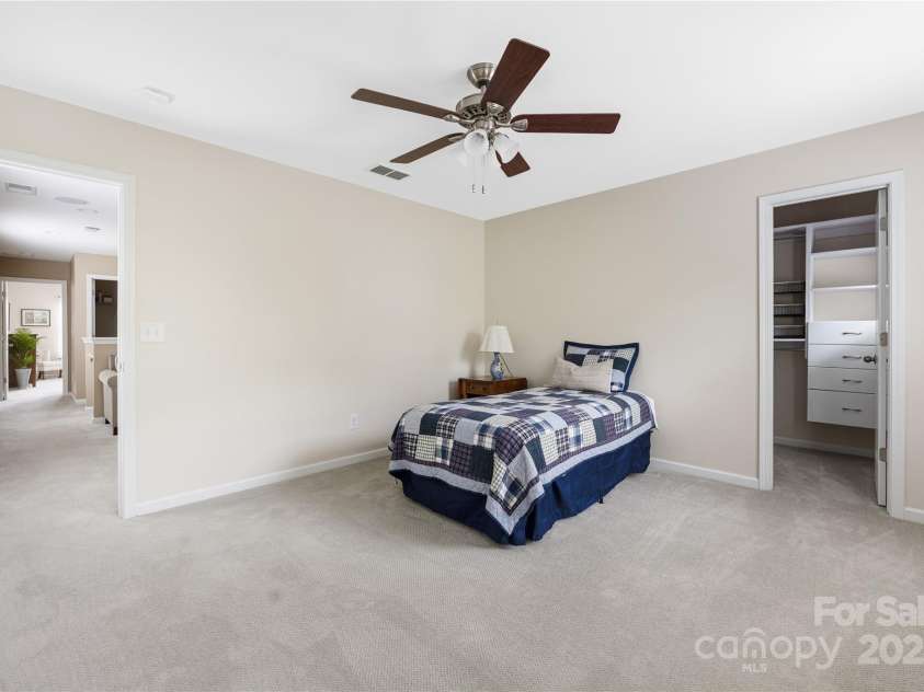 13107 Heath Grove Drive, Huntersville, NC 28078.  MLS# CAR4259470, YatesRealty ID 19108. 