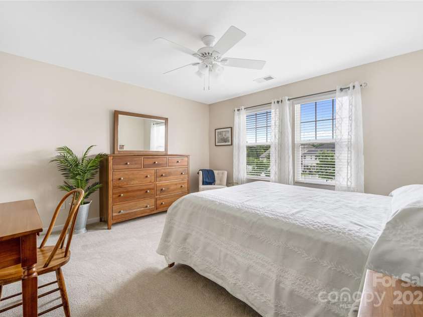 13107 Heath Grove Drive, Huntersville, NC 28078.  MLS# CAR4259470, YatesRealty ID 19108. 