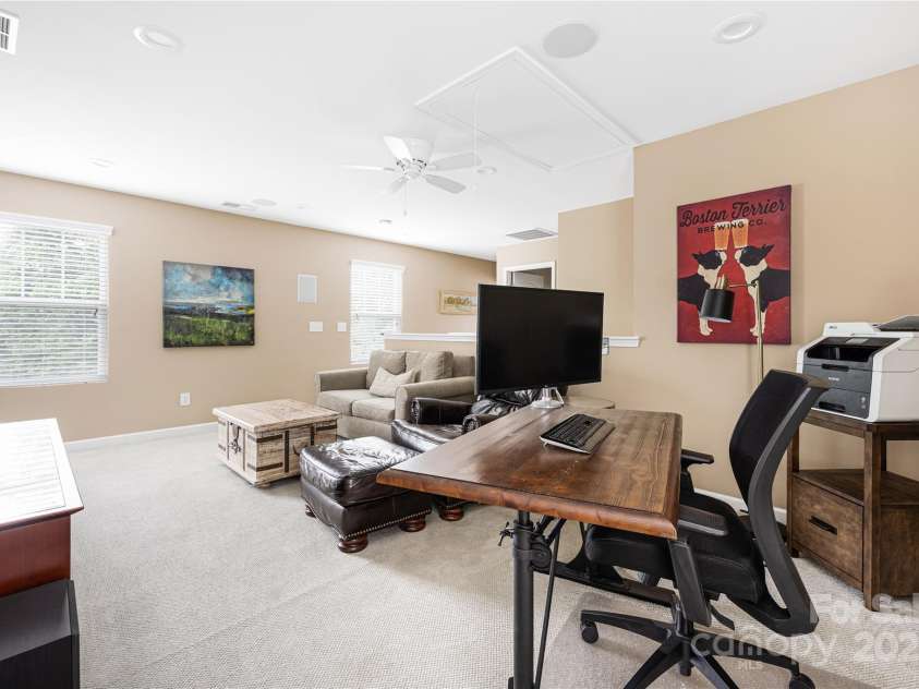 13107 Heath Grove Drive, Huntersville, NC 28078.  MLS# CAR4259470, YatesRealty ID 19108. 