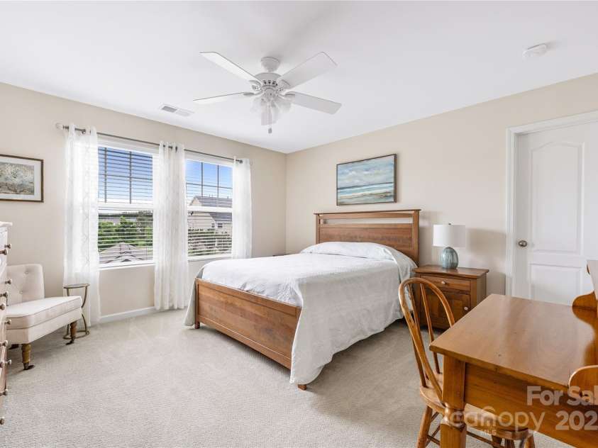 13107 Heath Grove Drive, Huntersville, NC 28078.  MLS# CAR4259470, YatesRealty ID 19108. 