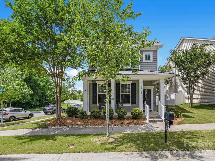13107 Heath Grove Drive, Huntersville, NC 28078.  MLS# CAR4259470, YatesRealty ID 19108. Easy parking on the street or in the two car detached garage.