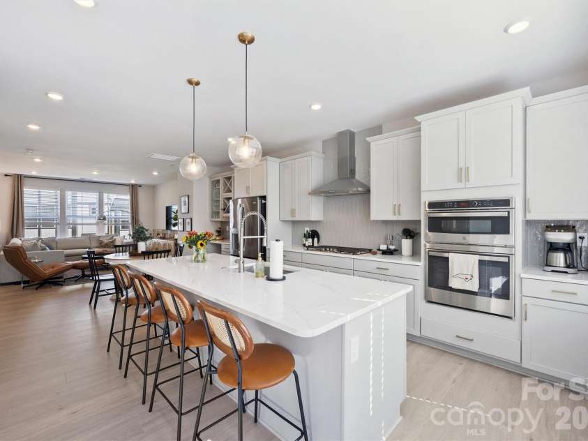 912 Mary Max Drive, Davidson, NC 28036.  MLS# CAR4386384, YatesRealty ID 19108. 