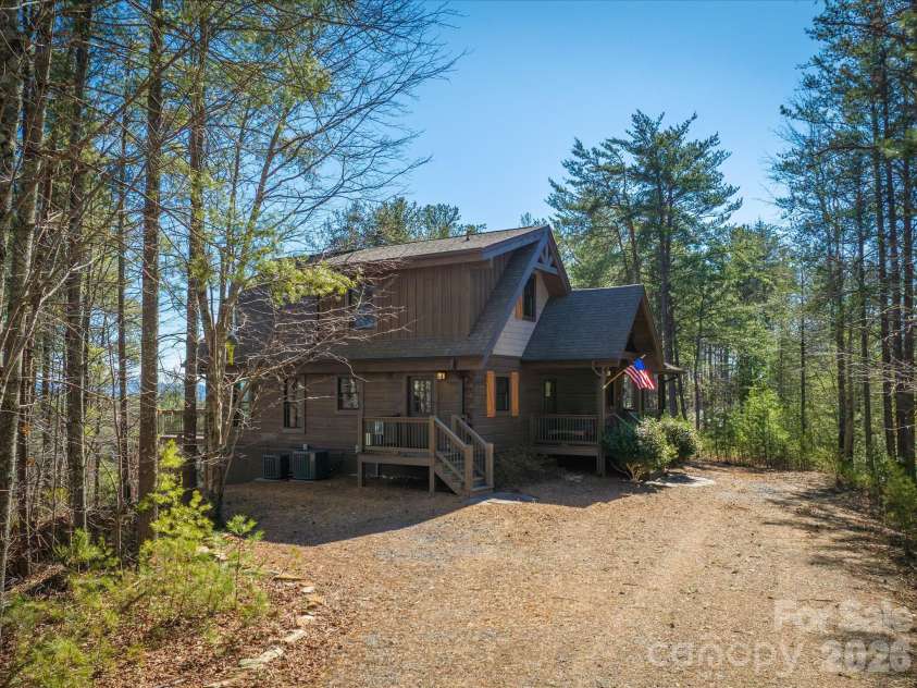 1016 Horizon Trail, Nebo, NC 28761.  MLS# CAR4343167, YatesRealty ID 1911. 