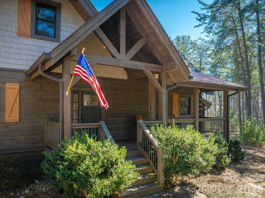 1016 Horizon Trail, Nebo, NC 28761.  MLS# CAR4343167, YatesRealty ID 1911. 