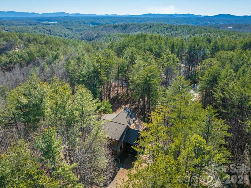 1016 Horizon Trail, Nebo, NC 28761.  MLS# CAR4343167, YatesRealty ID 1911. 