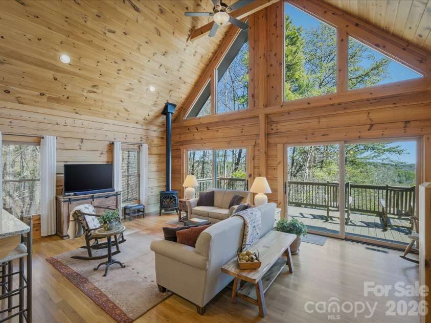 1016 Horizon Trail, Nebo, NC 28761.  MLS# CAR4343167, YatesRealty ID 1911. 