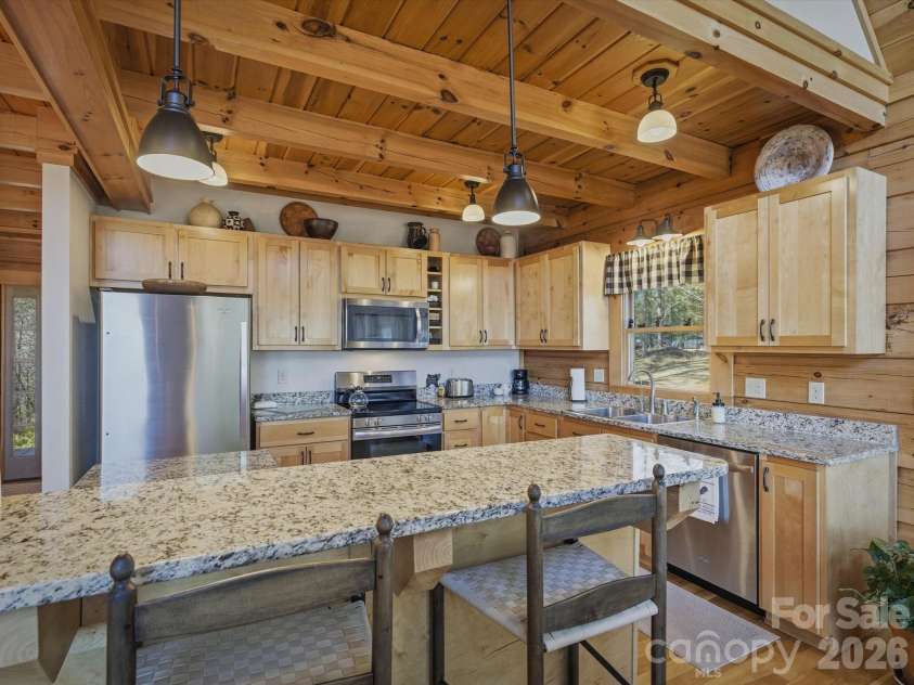 1016 Horizon Trail, Nebo, NC 28761.  MLS# CAR4343167, YatesRealty ID 1911. 