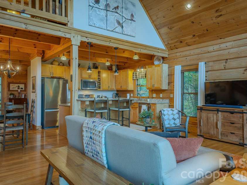 1016 Horizon Trail, Nebo, NC 28761.  MLS# CAR4398740, YatesRealty ID 1911. 