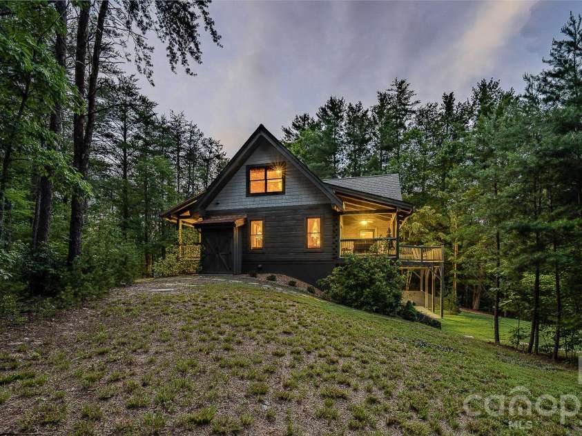 1016 Horizon Trail, Nebo, NC 28761.  MLS# CAR4398740, YatesRealty ID 1911. 