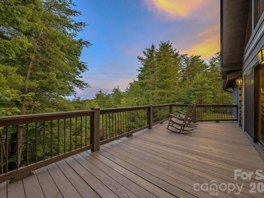 1016 Horizon Trail, Nebo, NC 28761.  MLS# CAR4398740, YatesRealty ID 1911. 