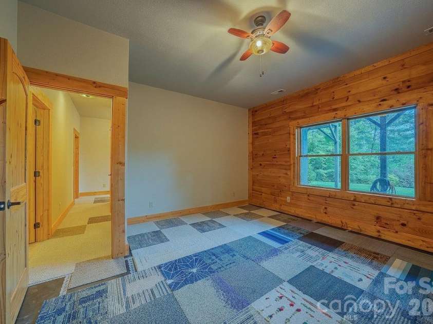 1016 Horizon Trail, Nebo, NC 28761.  MLS# CAR4398740, YatesRealty ID 1911. Basement Bonus Room