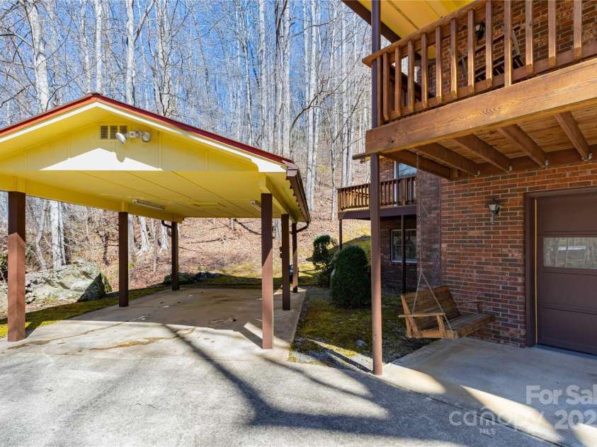 3601 Conleys Creek Road, Whittier, NC 28789.  MLS# CAR4231007, YatesRealty ID 1911. Driveway, Carport