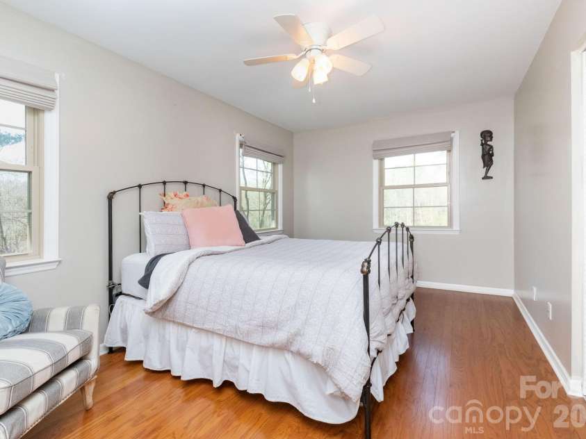 121 Churchill Downs Drive, Fairview, NC 28730.  MLS# CAR4366087, YatesRealty ID 19111. Fourth Bedroom