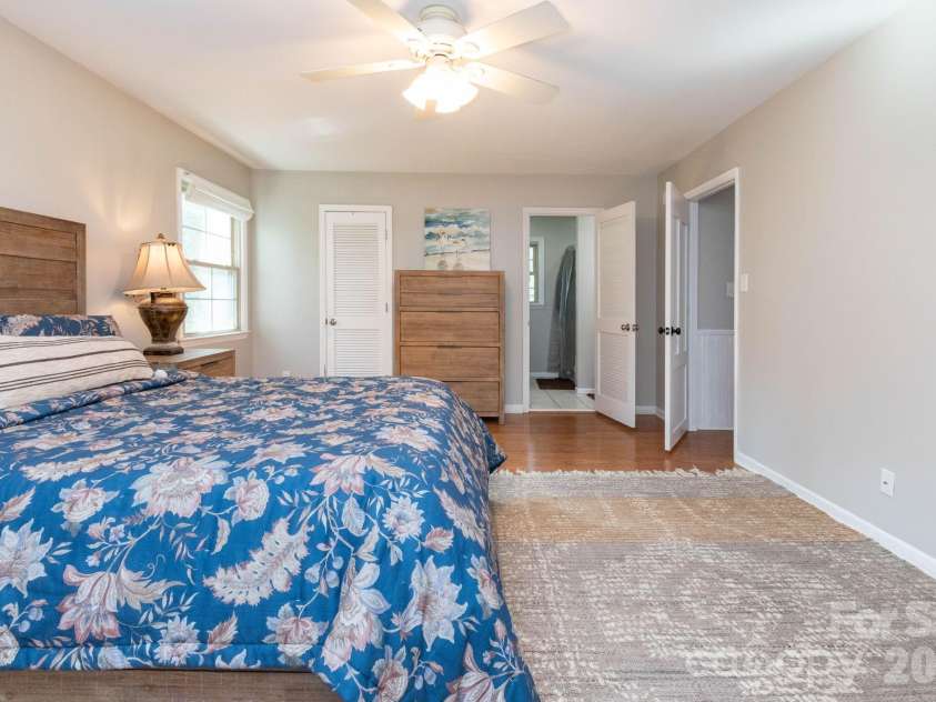 121 Churchill Downs Drive, Fairview, NC 28730.  MLS# CAR4366087, YatesRealty ID 19111. Primary Bedroom w/ Bath