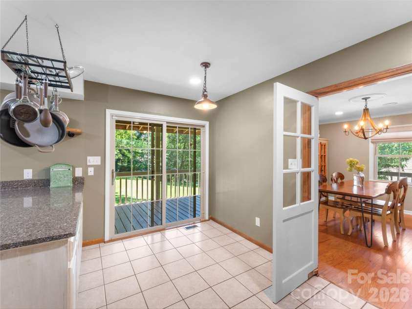121 Churchill Downs Drive, Fairview, NC 28730.  MLS# CAR4420443, YatesRealty ID 19111. 