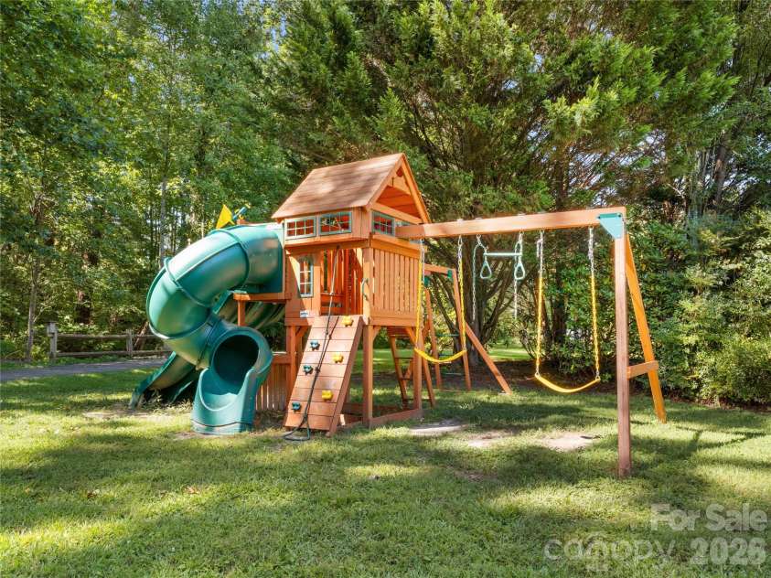 121 Churchill Downs Drive, Fairview, NC 28730.  MLS# CAR4420443, YatesRealty ID 19111. Playground