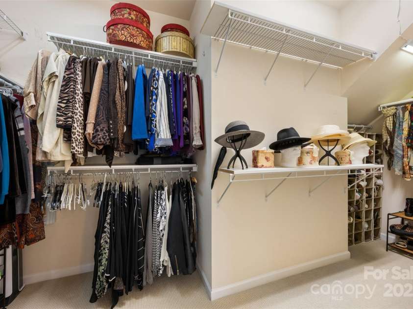5981 Bison Court, Fort Mill, SC 29707.  MLS# CAR4209412, YatesRealty ID 19113. Large walk-in closet off primary bedroom